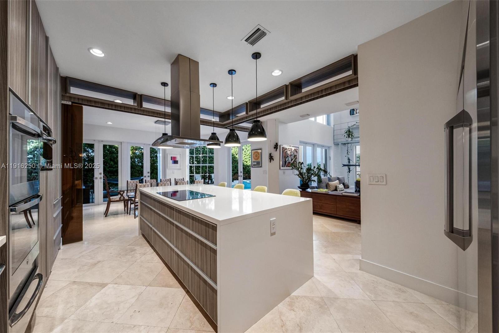 GOLDEN GATE ESTATES & MAR - Residential