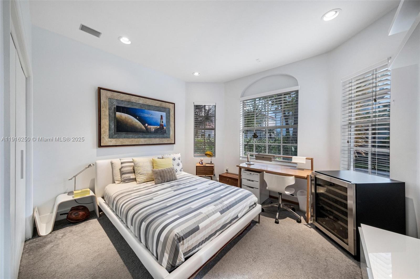 GOLDEN GATE ESTATES & MAR - Residential