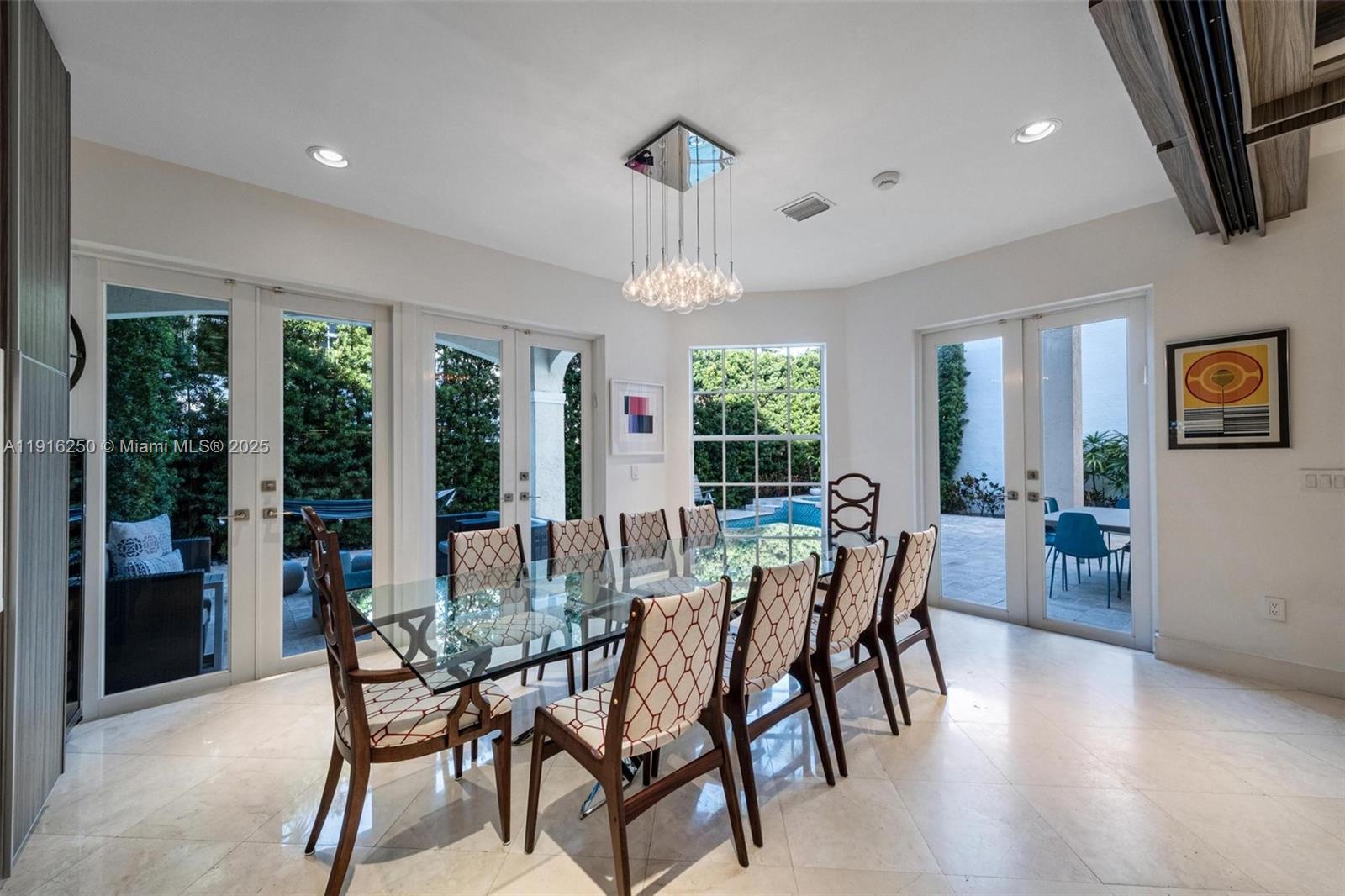 GOLDEN GATE ESTATES & MAR - Residential