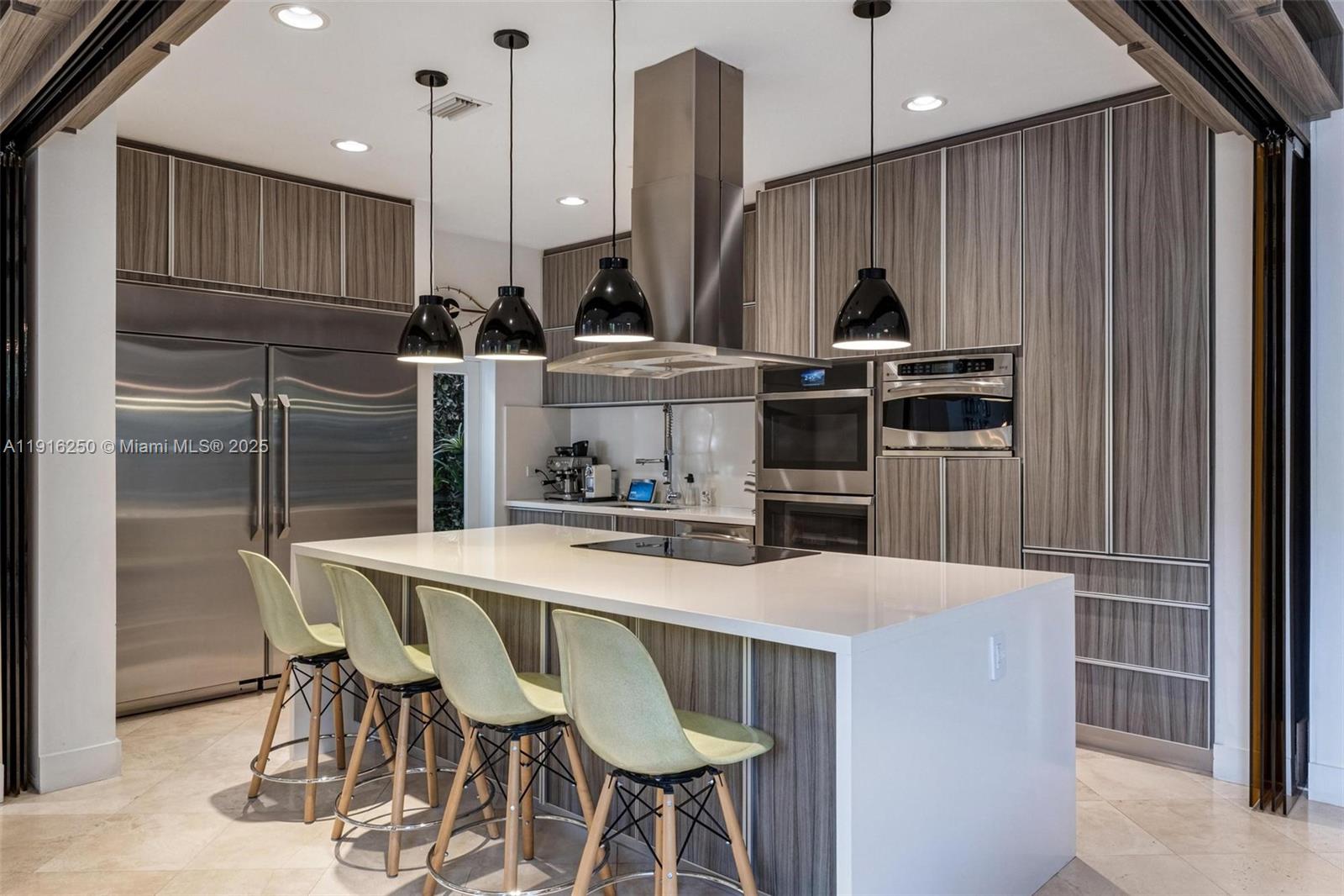 GOLDEN GATE ESTATES & MAR - Residential