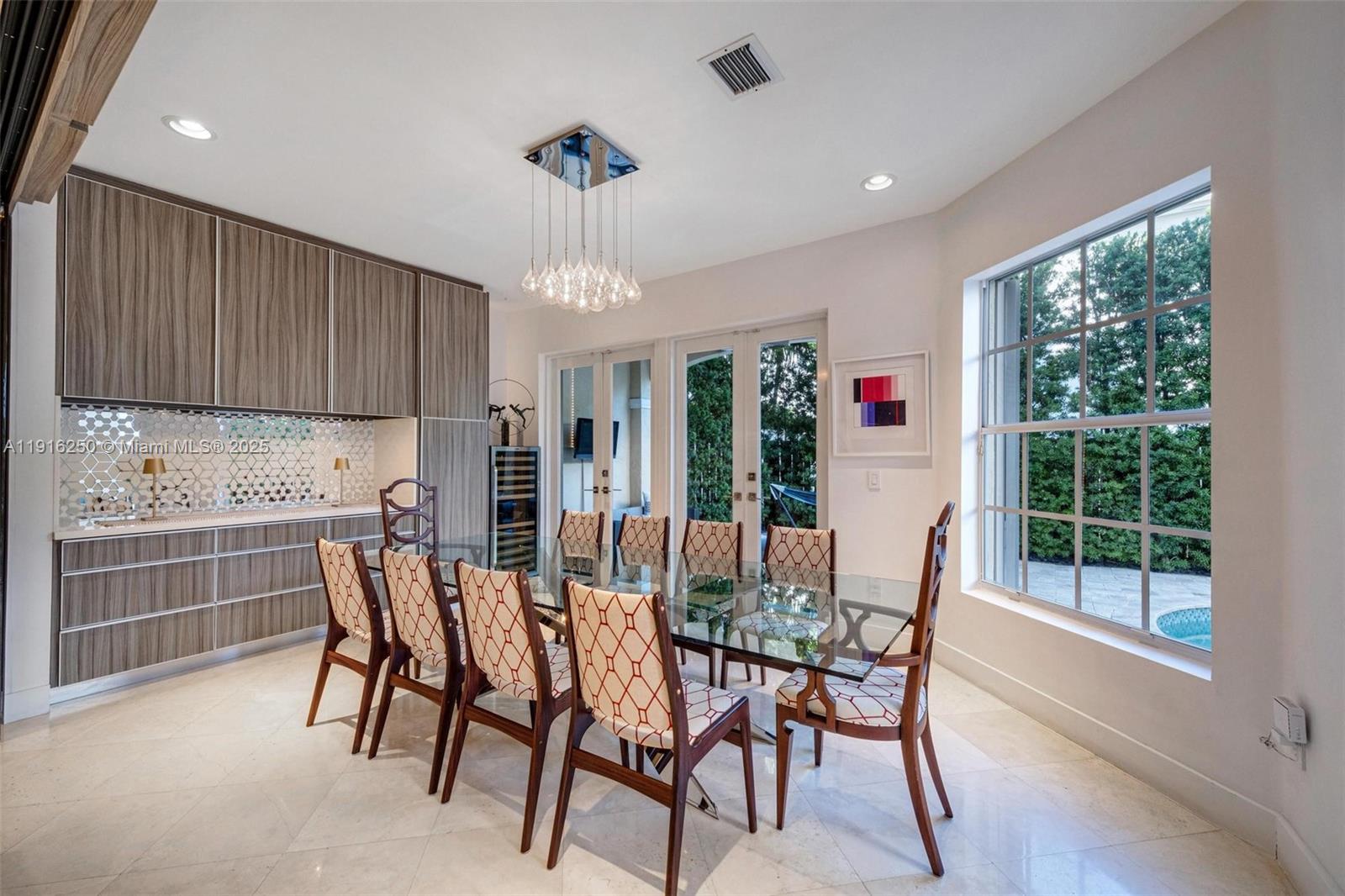 GOLDEN GATE ESTATES & MAR - Residential