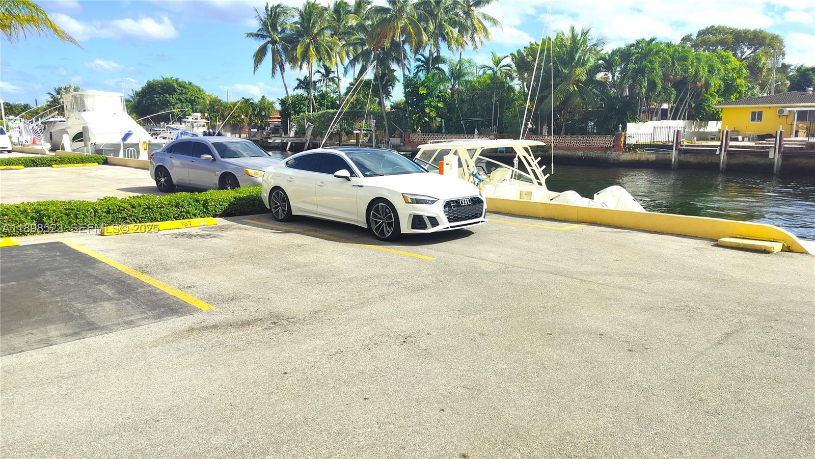 KEYSTONE TOWERS CONDO - Residential