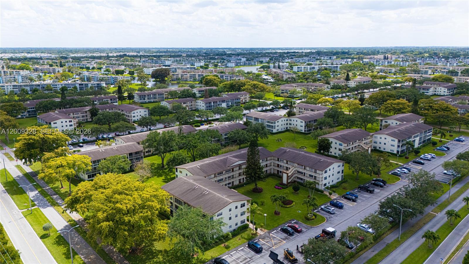 MANSFIELD AT CENTURY VILL - Residential
