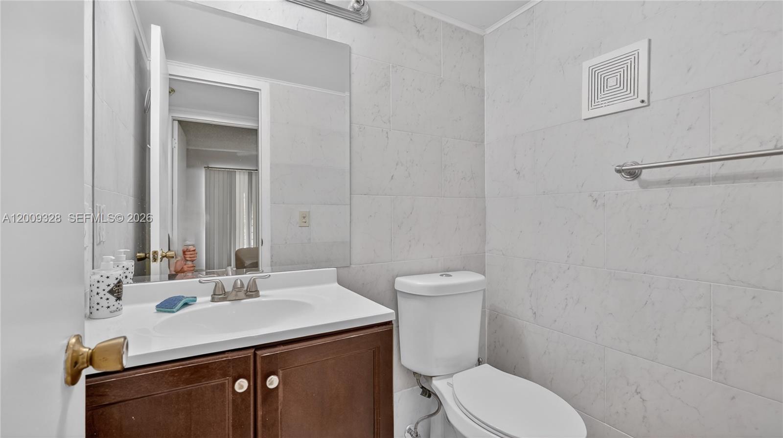 MANSFIELD AT CENTURY VILL - Residential