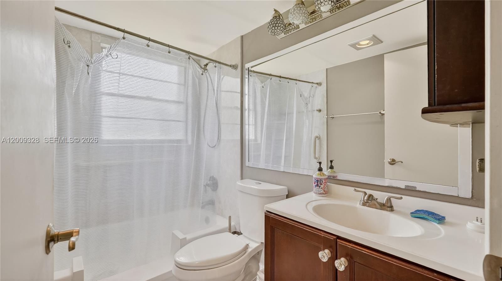 MANSFIELD AT CENTURY VILL - Residential