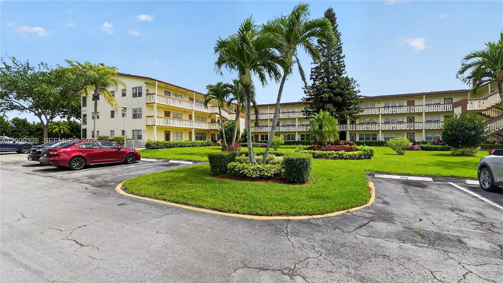 MANSFIELD AT CENTURY VILL - Residential