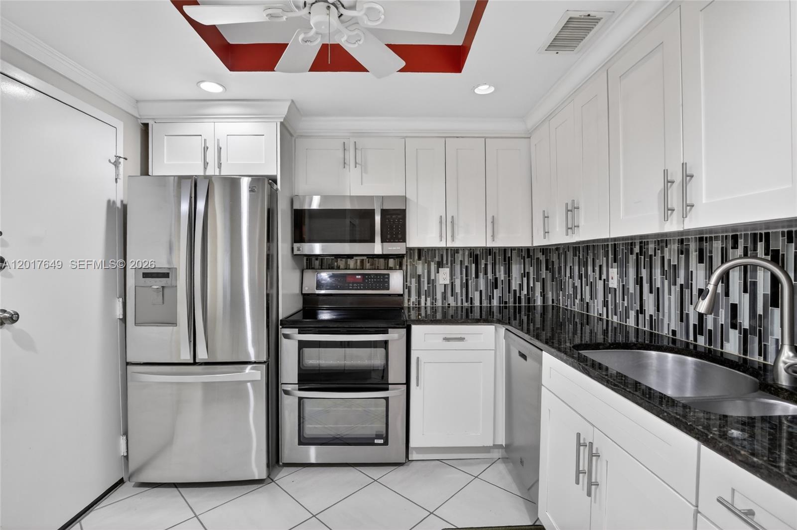 PLANTATION PLACE CONDO - Residential