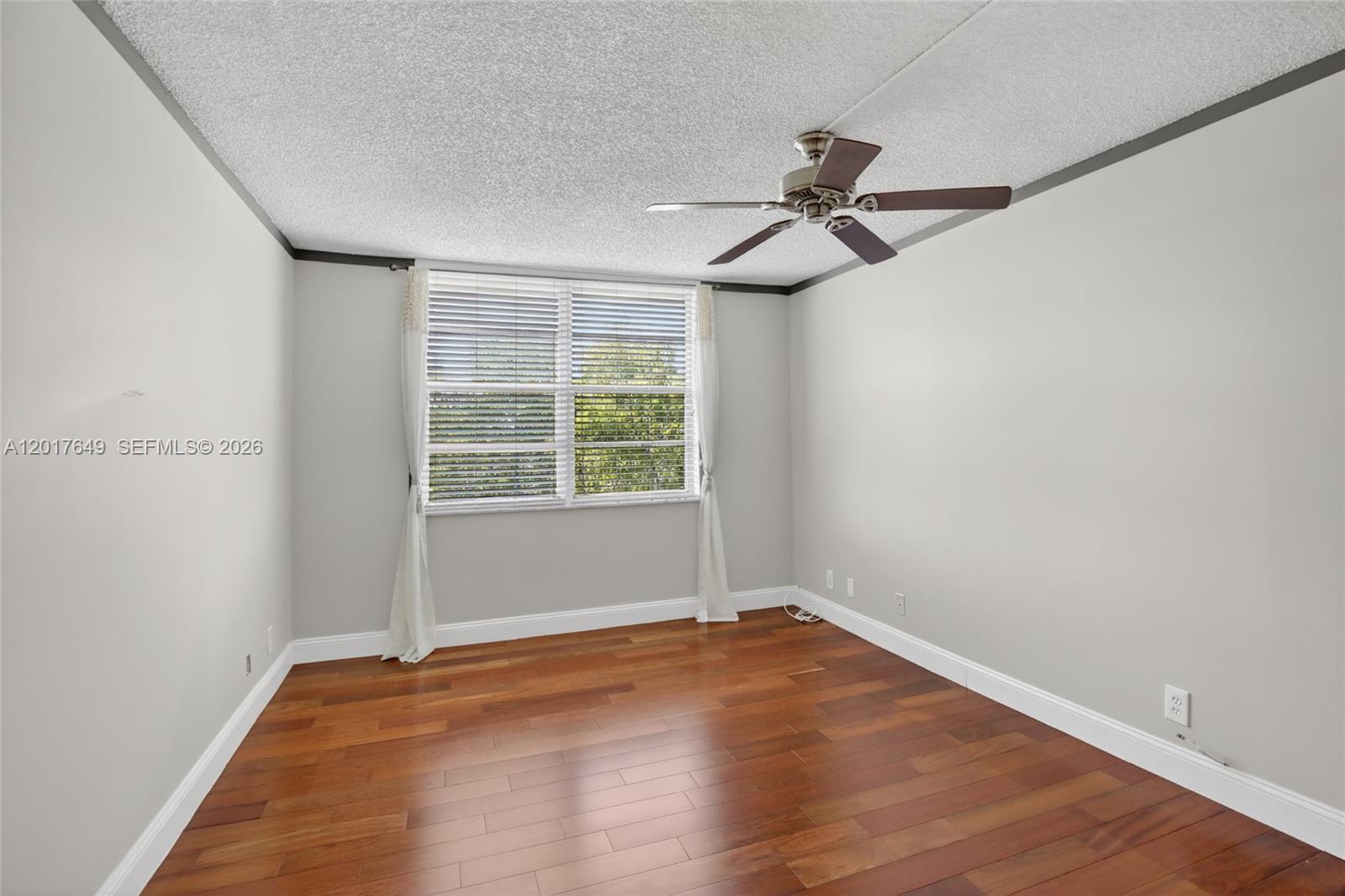 PLANTATION PLACE CONDO - Residential
