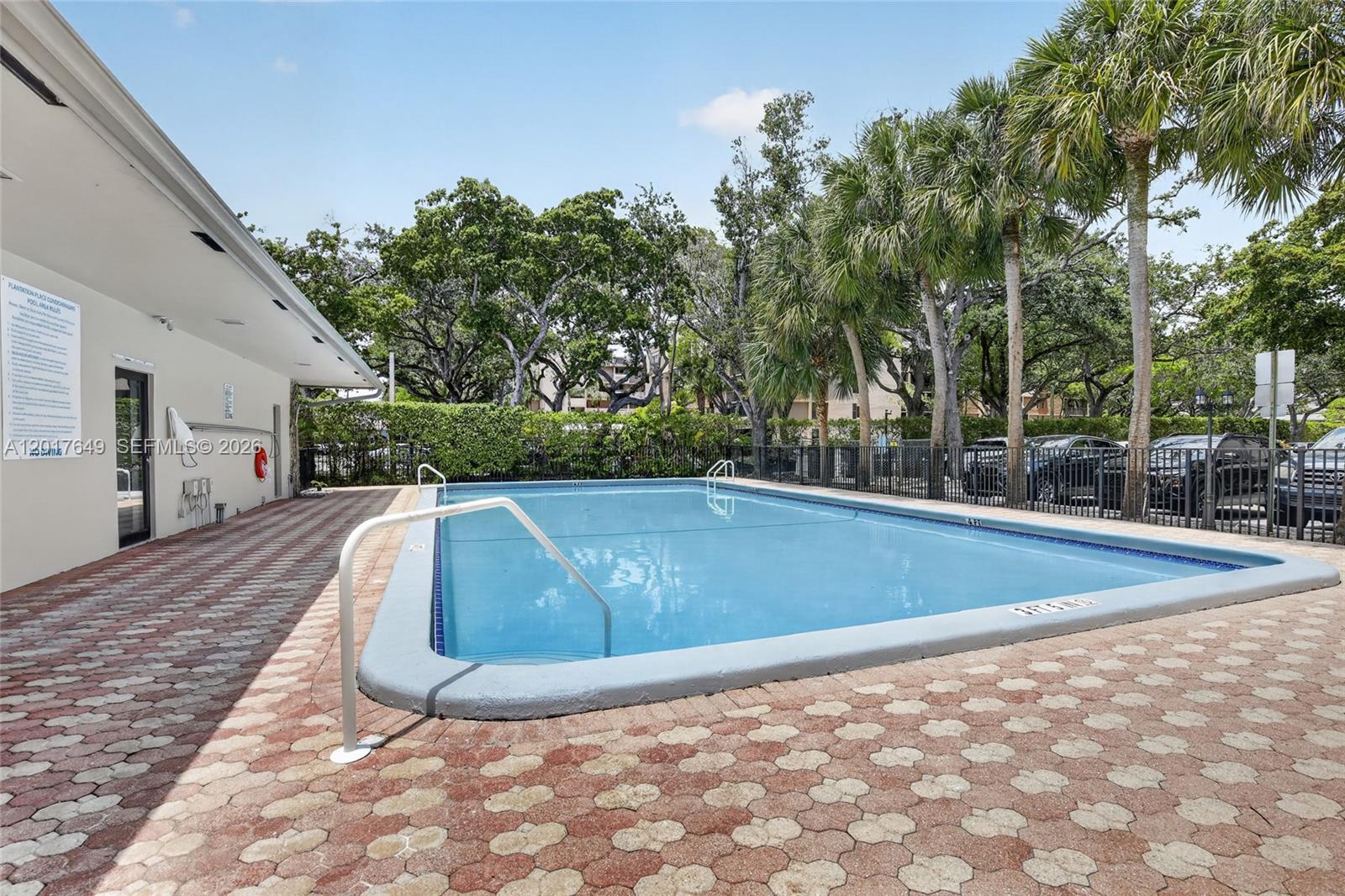 PLANTATION PLACE CONDO - Residential