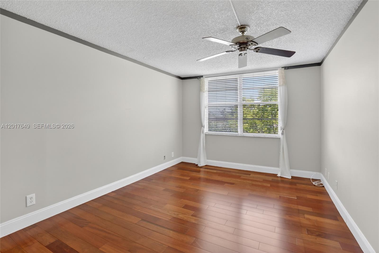 PLANTATION PLACE CONDO - Residential