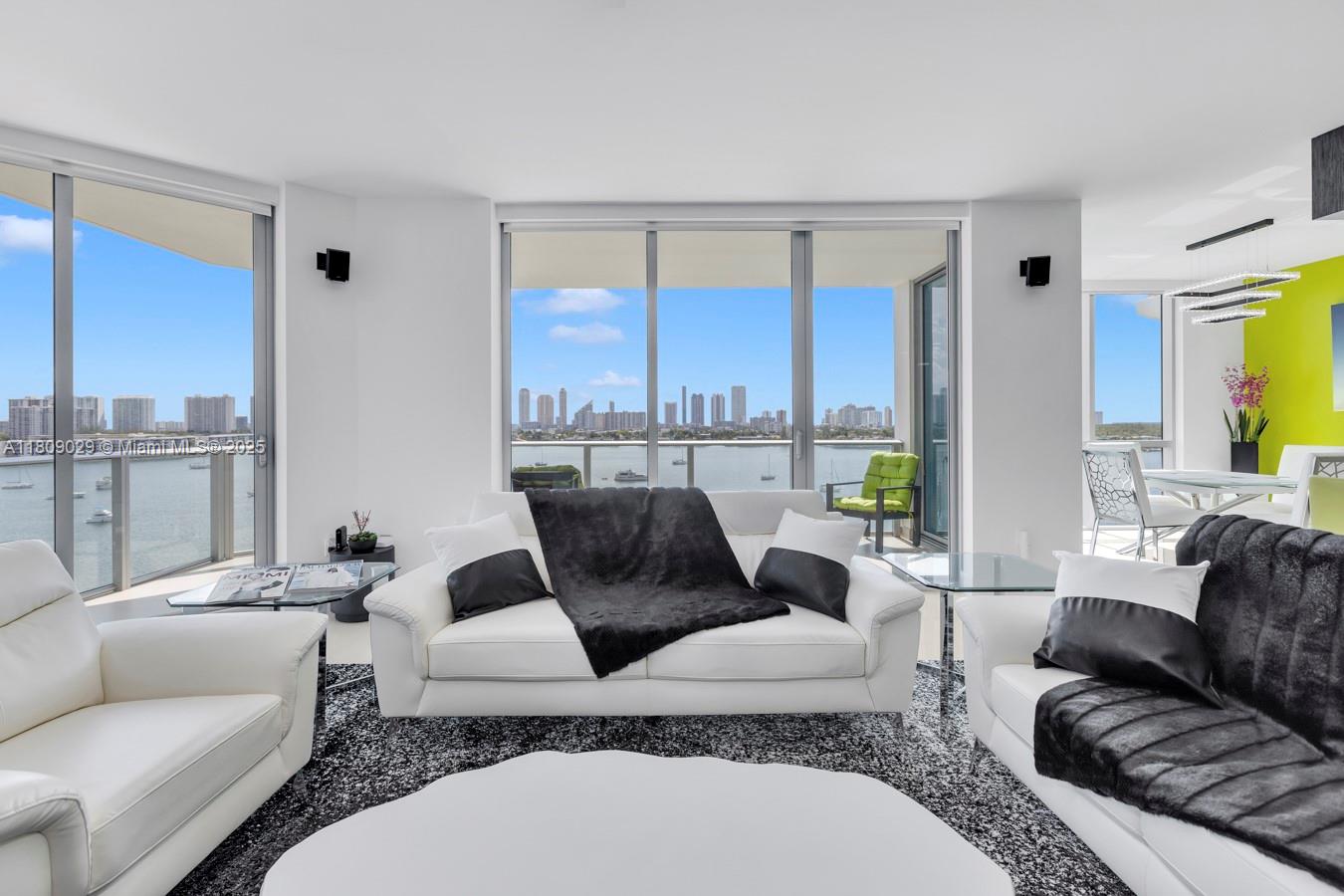 17111 Biscayne Blvd 909, North Miami Beach, Miami-Dade County, Florida - 3 Bedrooms  
4 Bathrooms - 