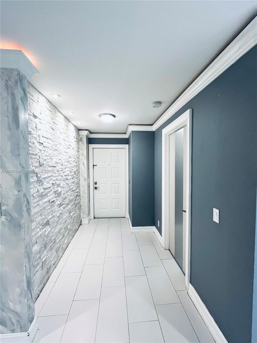 500 Crosswinds Dr A1