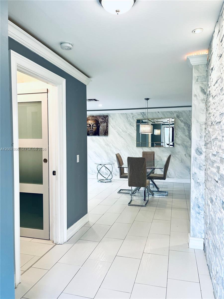 500 Crosswinds Dr A1