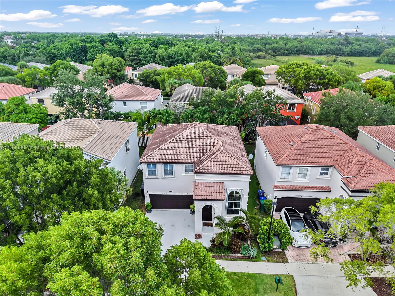 15521 SW 50th Ct, Miramar, FL, 33027/$695,000 2 15521 SW 50th Ct