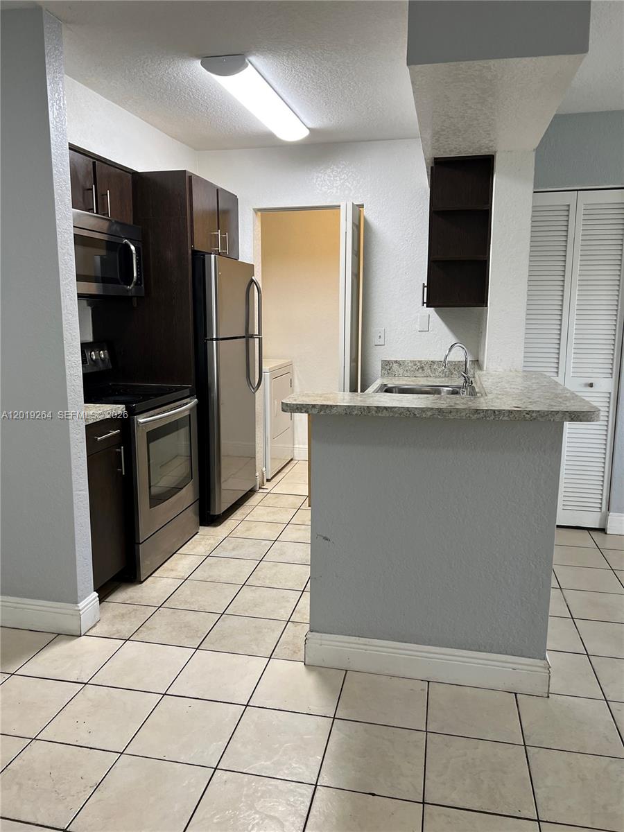 1237 SW 46th Ave 801