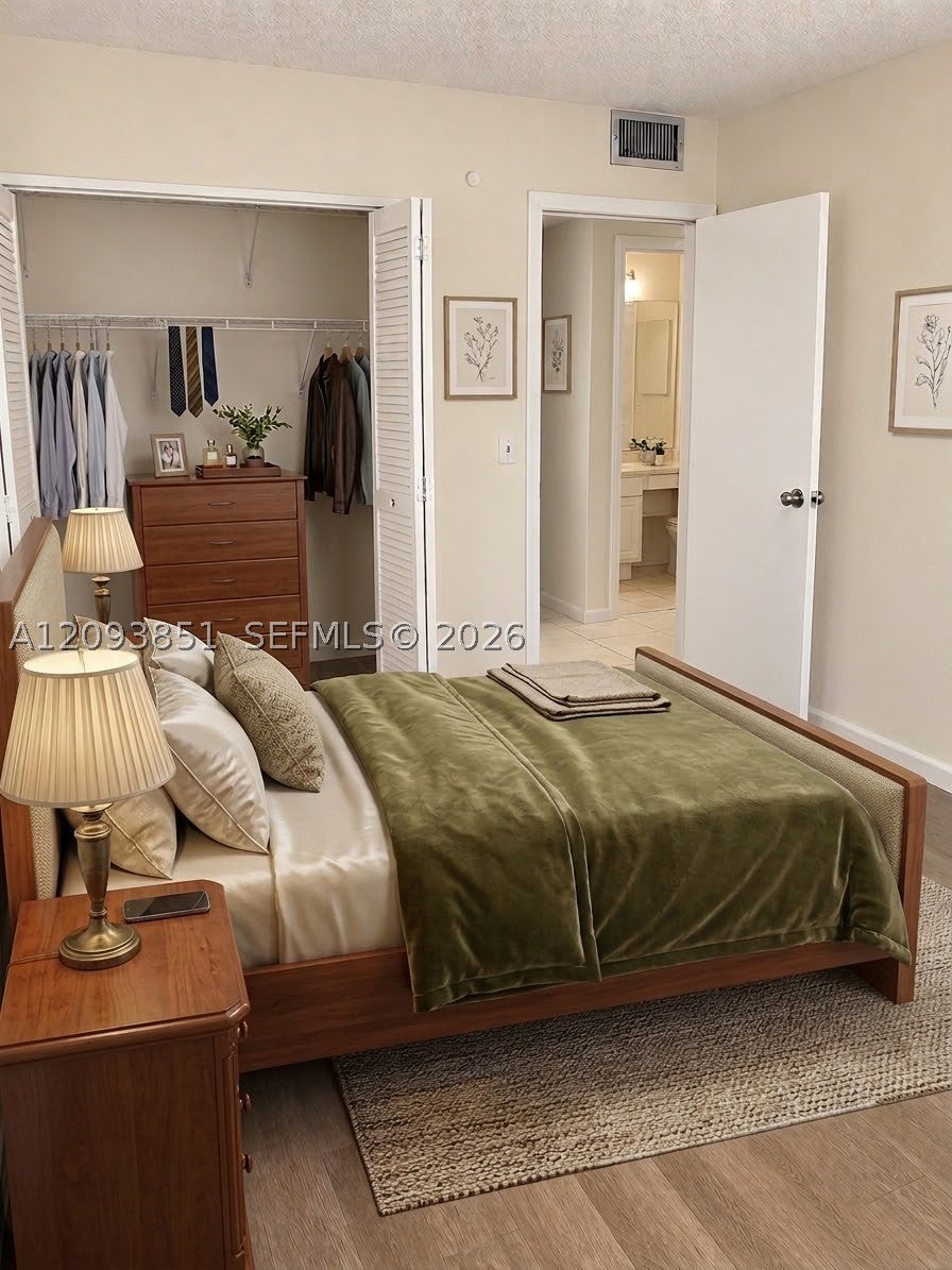 528 Mansfield M 528