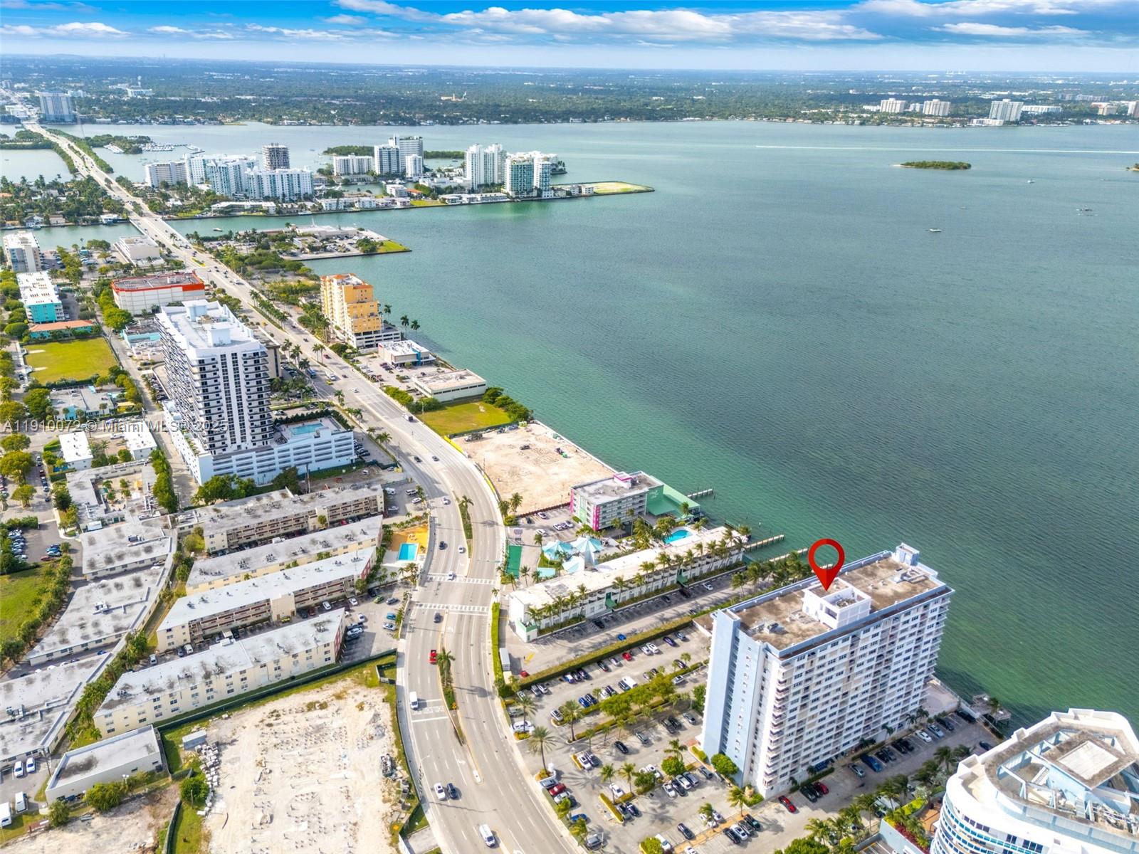 KENNEDY HOUSE CONDO - Residential