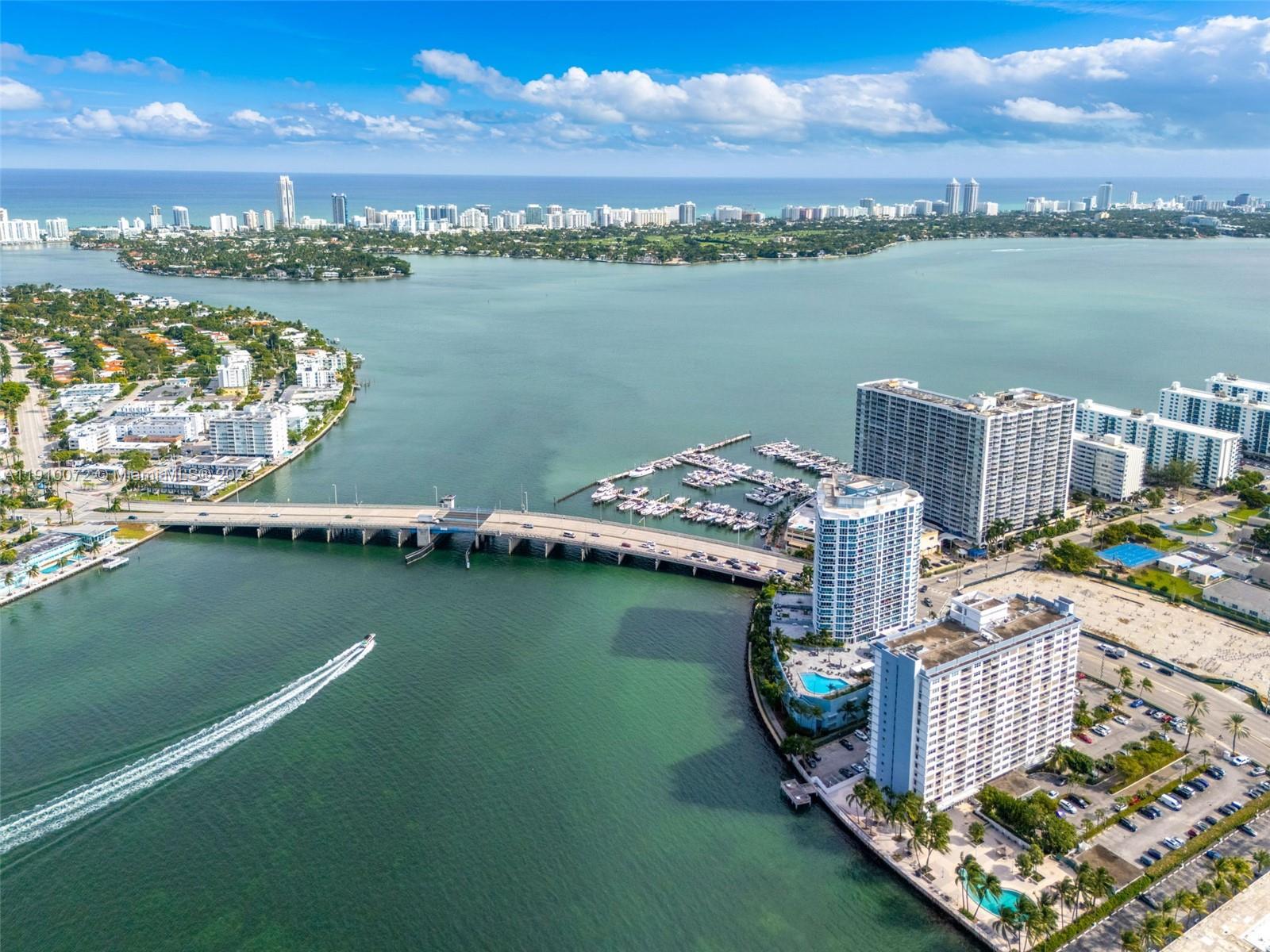 KENNEDY HOUSE CONDO - Residential