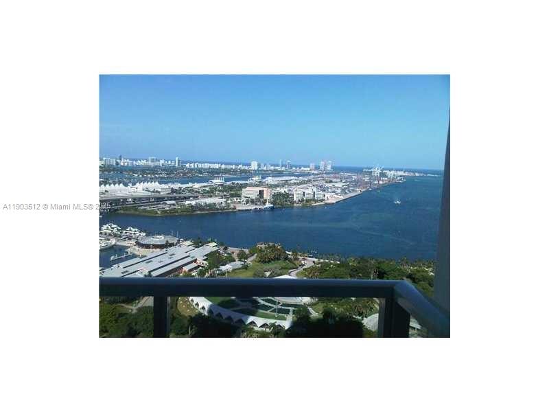 VIZCAYNE SOUTH CONDO - Residential Lease