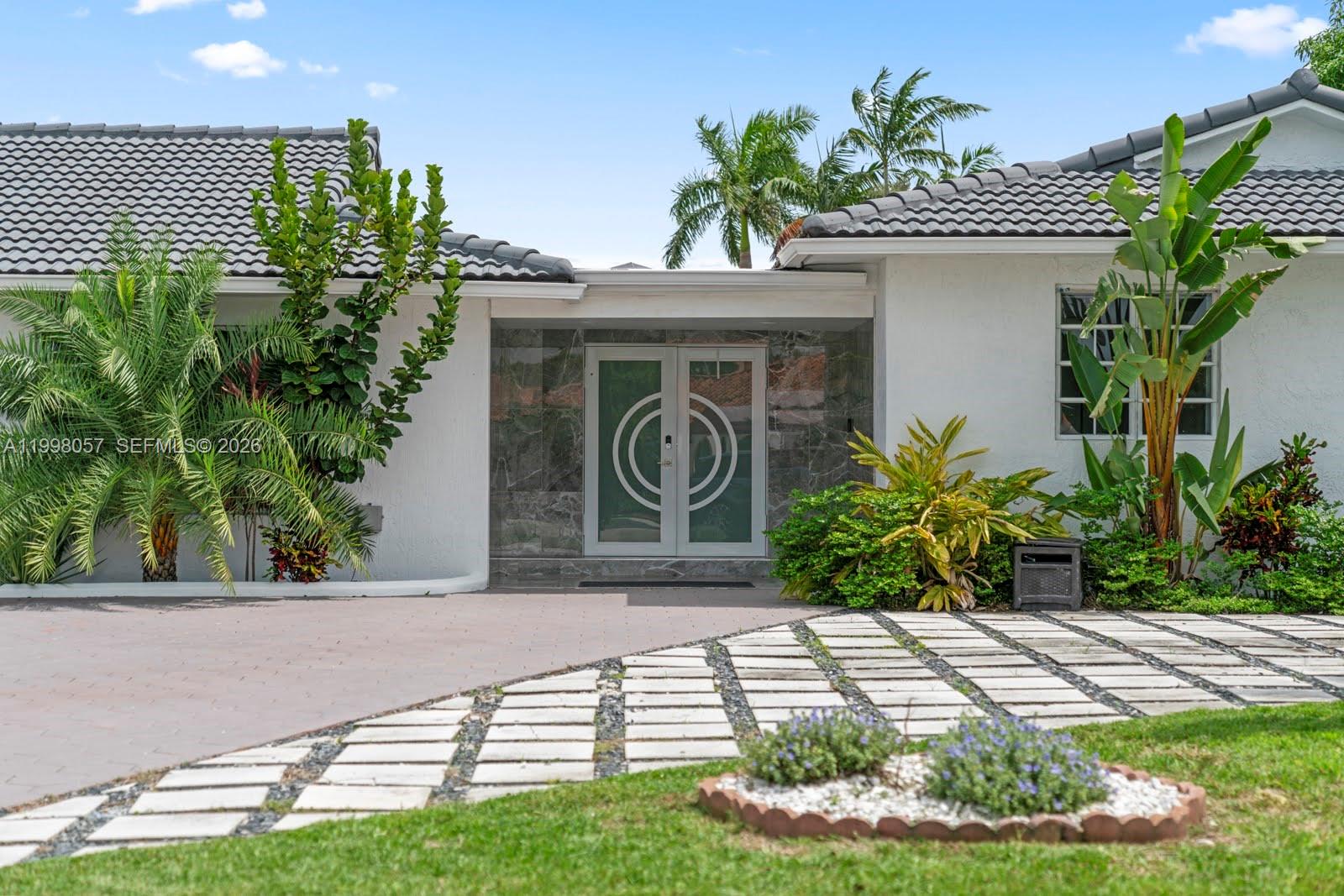 SAN SEBASTIAN UNIT 1 - Residential