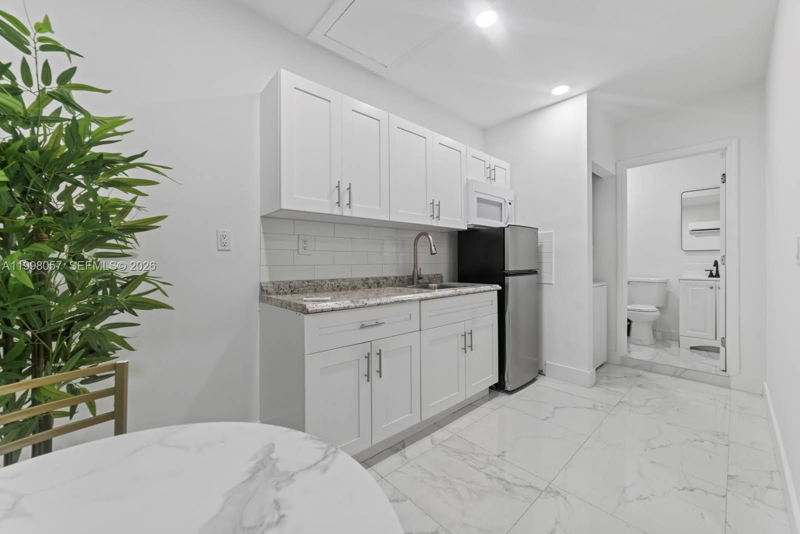 SAN SEBASTIAN UNIT 1 - Residential