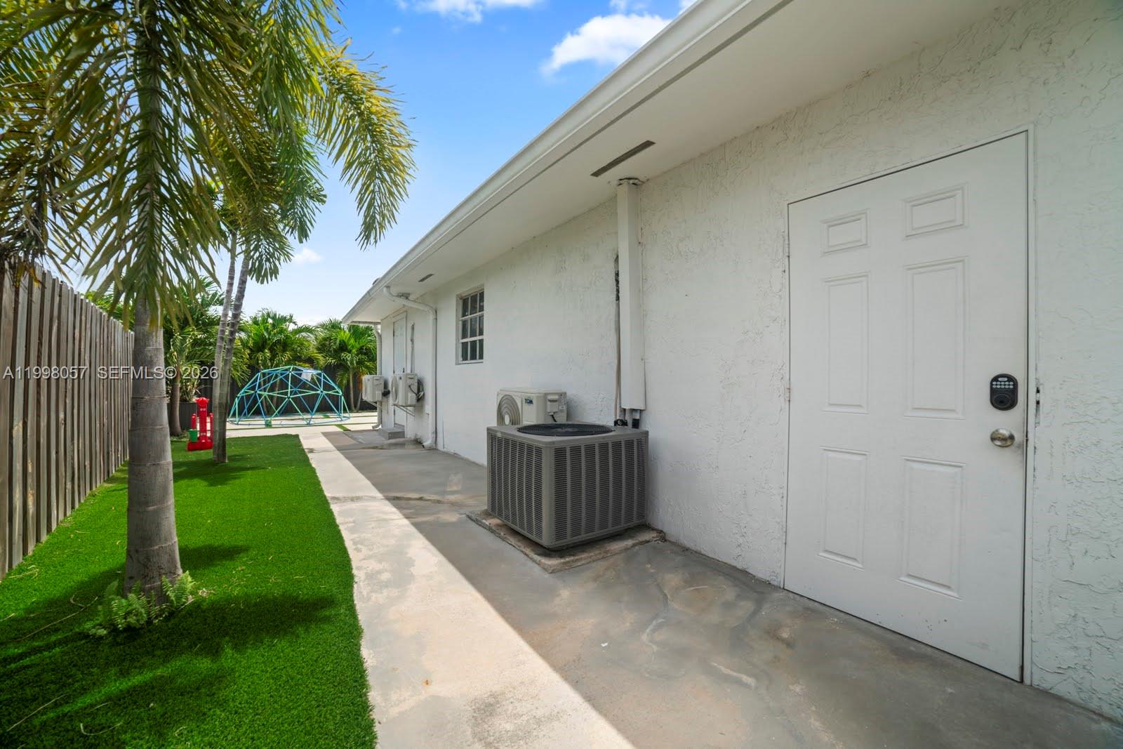 SAN SEBASTIAN UNIT 1 - Residential