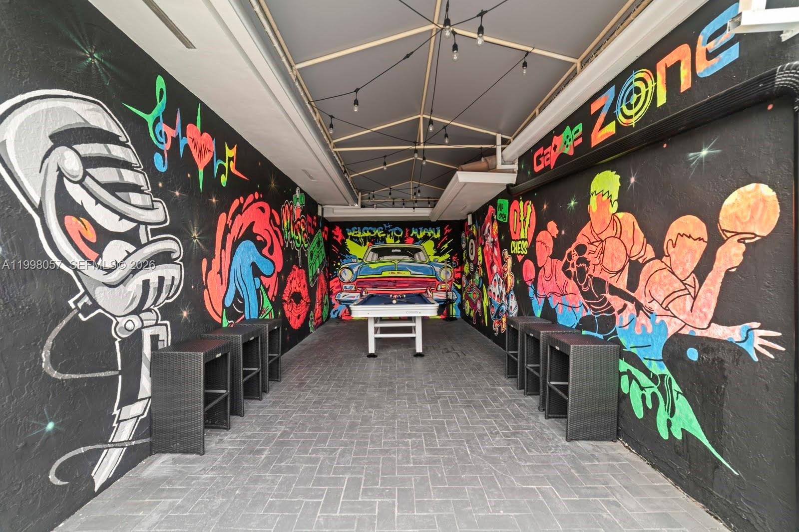 SAN SEBASTIAN UNIT 1 - Residential