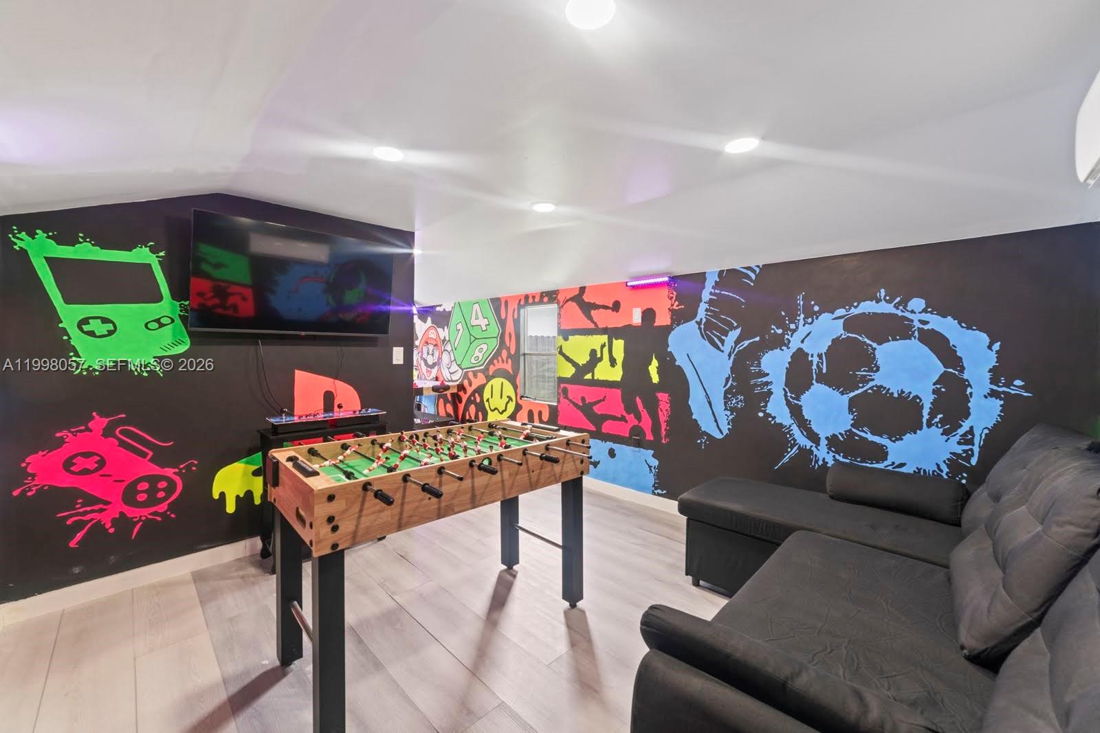 SAN SEBASTIAN UNIT 1 - Residential