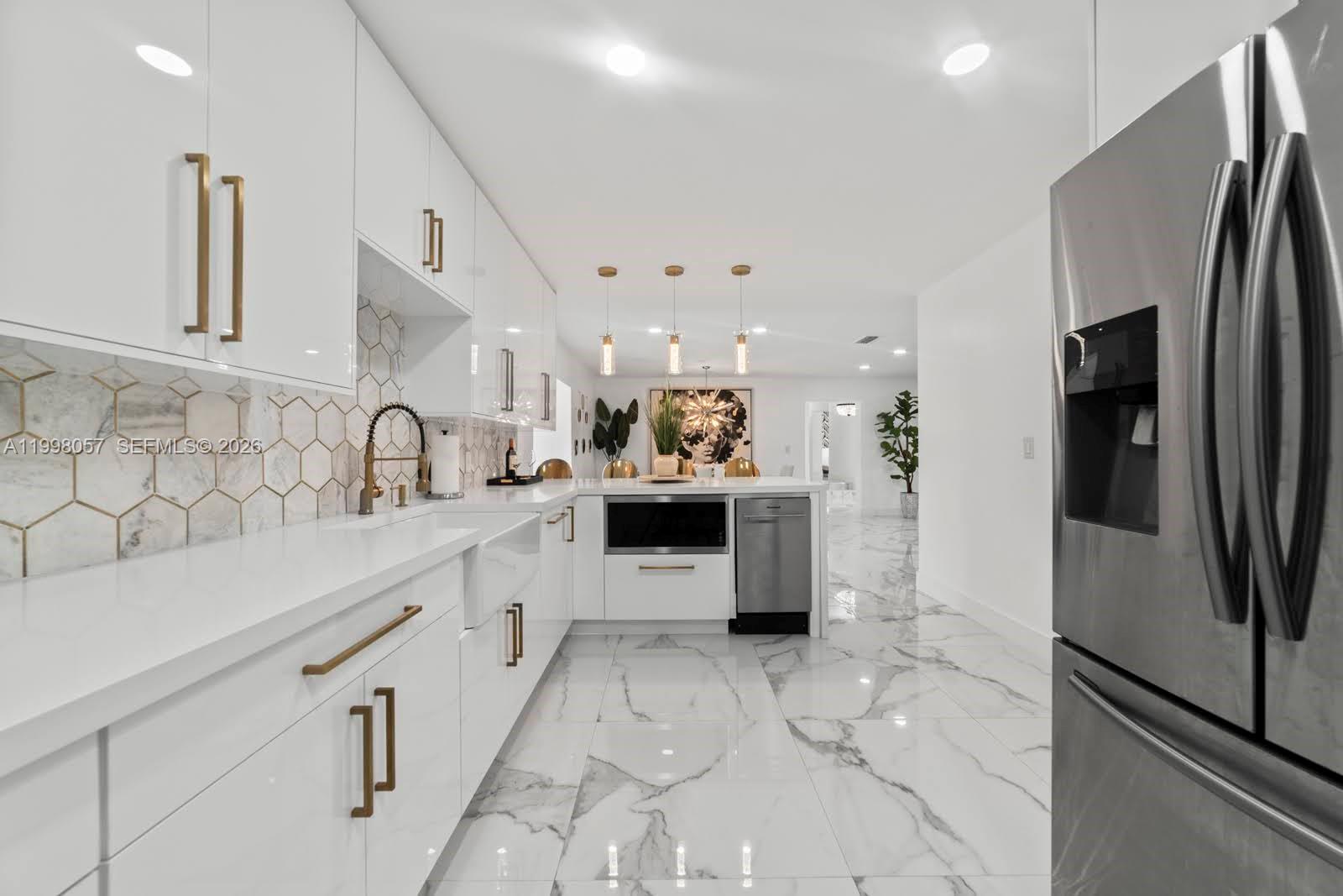 SAN SEBASTIAN UNIT 1 - Residential