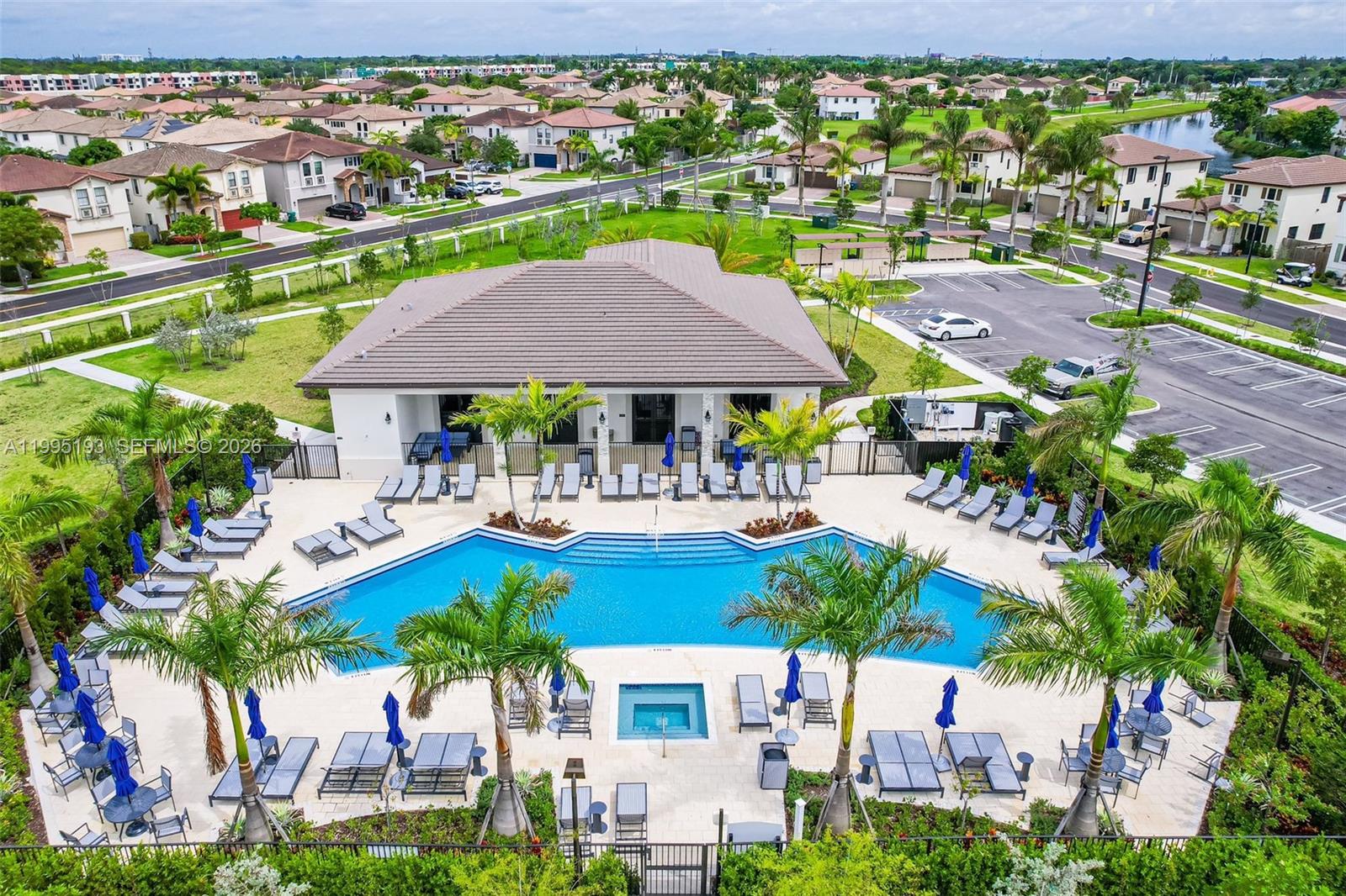 ENCLAVE SOUTH PHASE I - Residential