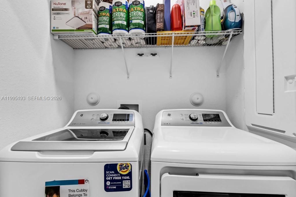 ENCLAVE SOUTH PHASE I - Residential