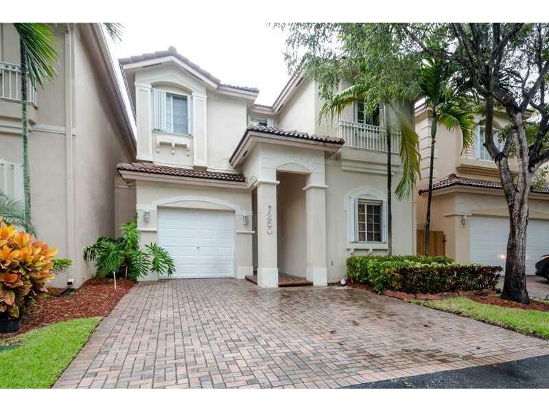 DORAL ISLES MARTINIQUE - Residential