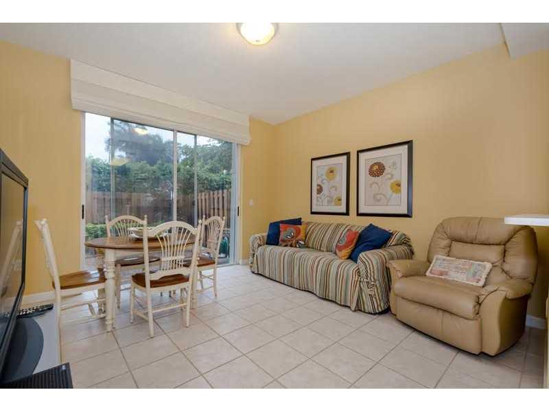 DORAL ISLES MARTINIQUE - Residential