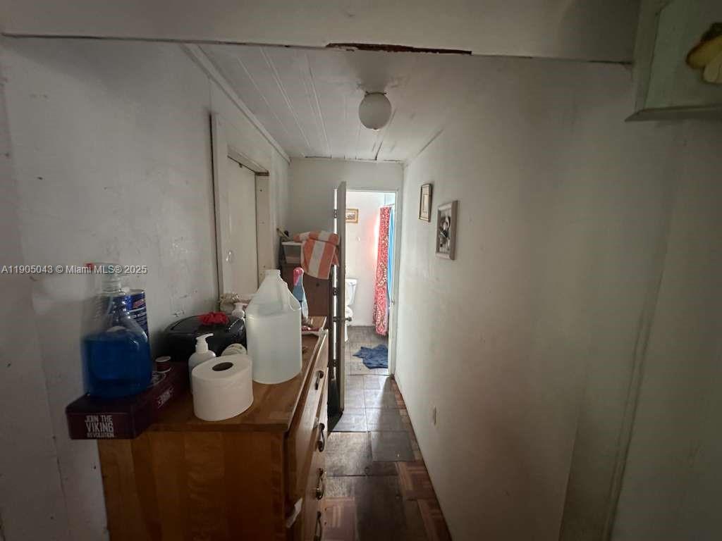 HOME OWNERS PARADISE - Residential