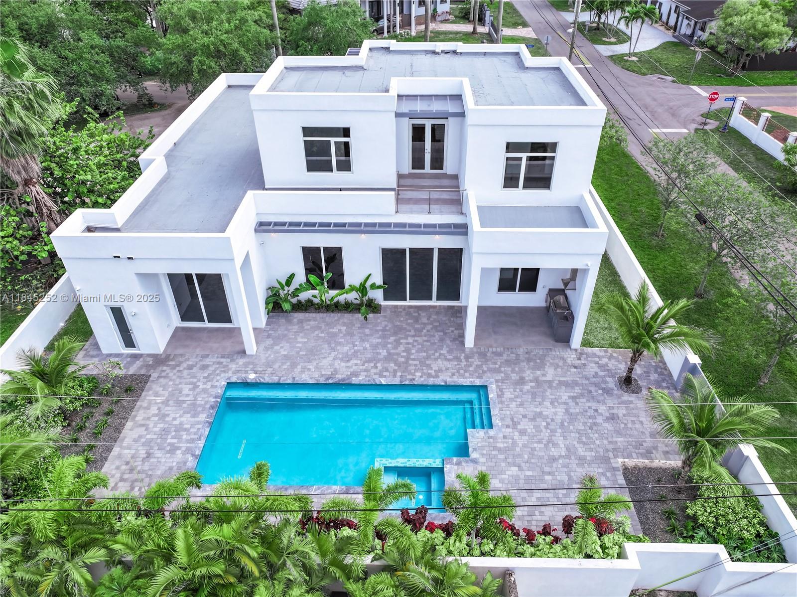 VANDERBILT PARK - Residential