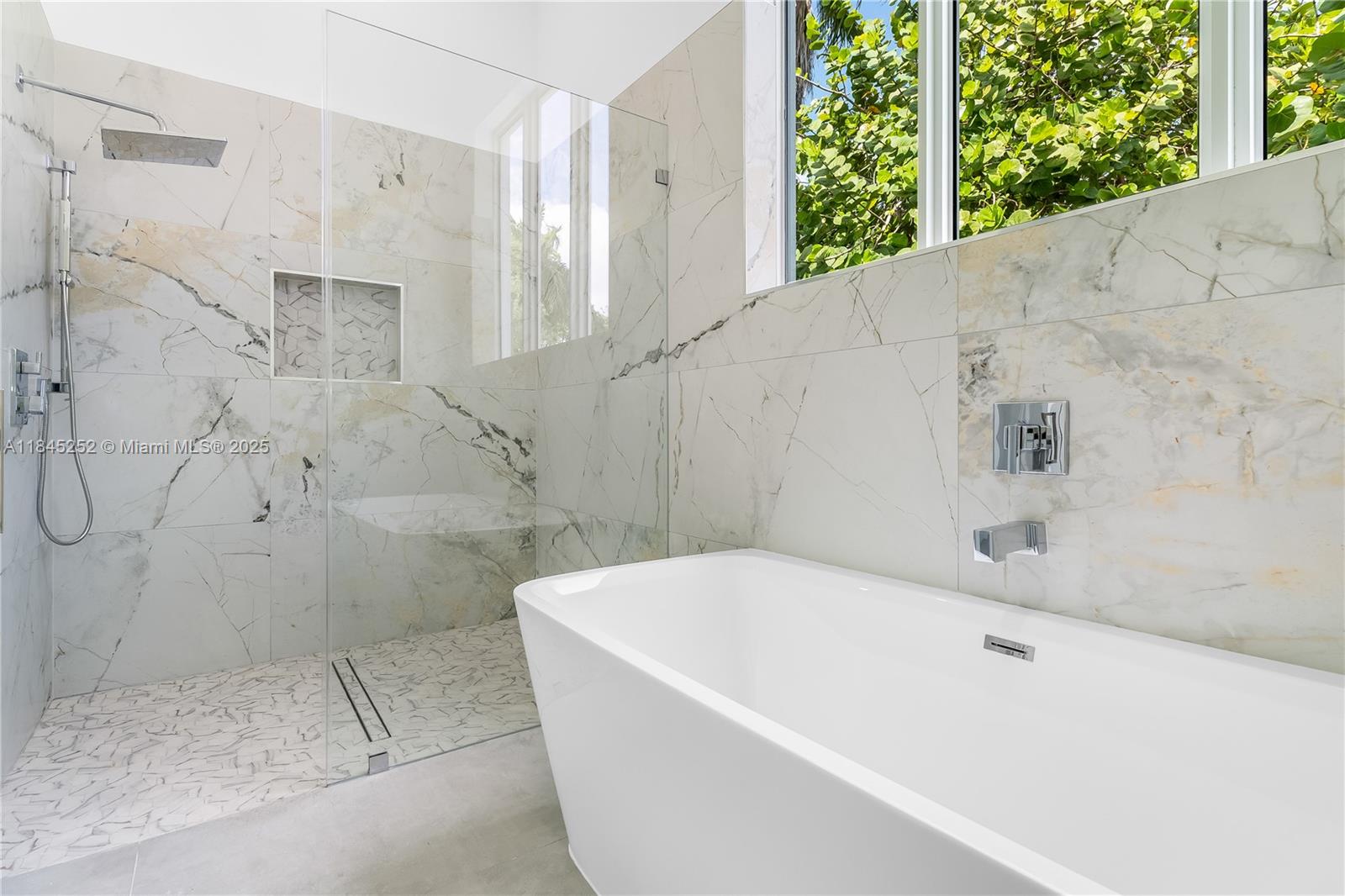 VANDERBILT PARK - Residential