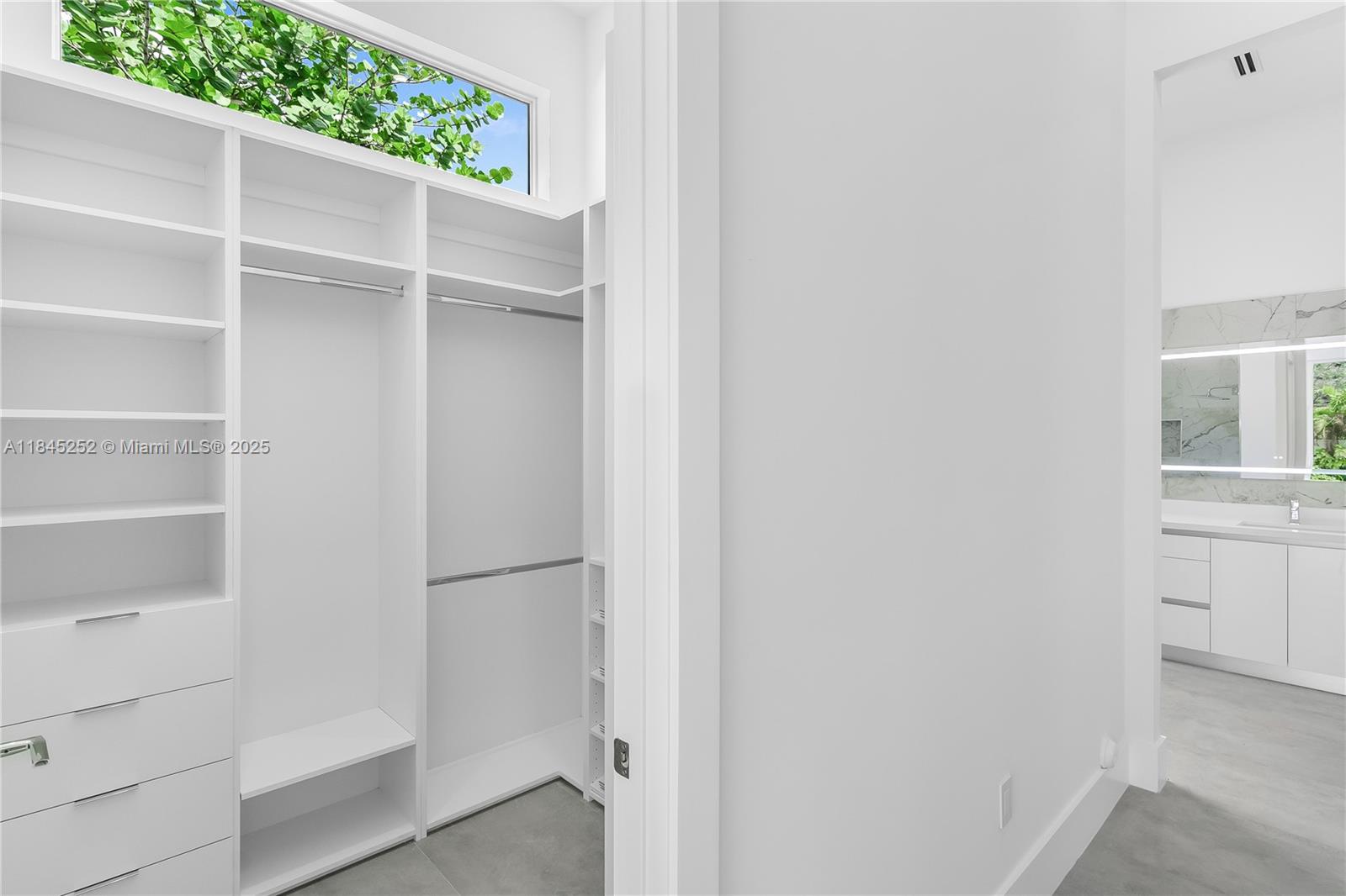 VANDERBILT PARK - Residential