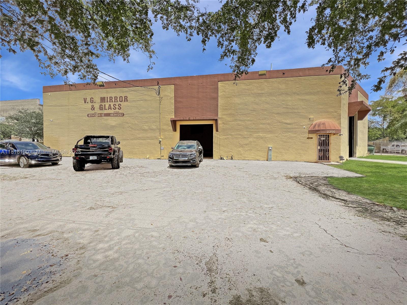 Freestanding industrial building on a 16,890 SF corner lot within the Palmer Lake Metropolitan Urban Center, a rapidly developing area in Miami-Dade County offering flexible zoning. The property offers +/-1,000 SF of office space, 22' ceiling height, 3-phase power, one dock and 2 street-level loading doors, fenced yard. Traditional use is industrial, however newer zoning permits those permitted in BU-2, as well as some uses in BU-3 districts.
Located across from Amazon Palmer Lake distribution center, East of Miami Int'l Airport, near Miami Freedom Park development, and the neighborhoods of Miami Springs and Doral. With four hotels within walking distance and additional commercial developments underway in the area, this area is poised for growth.