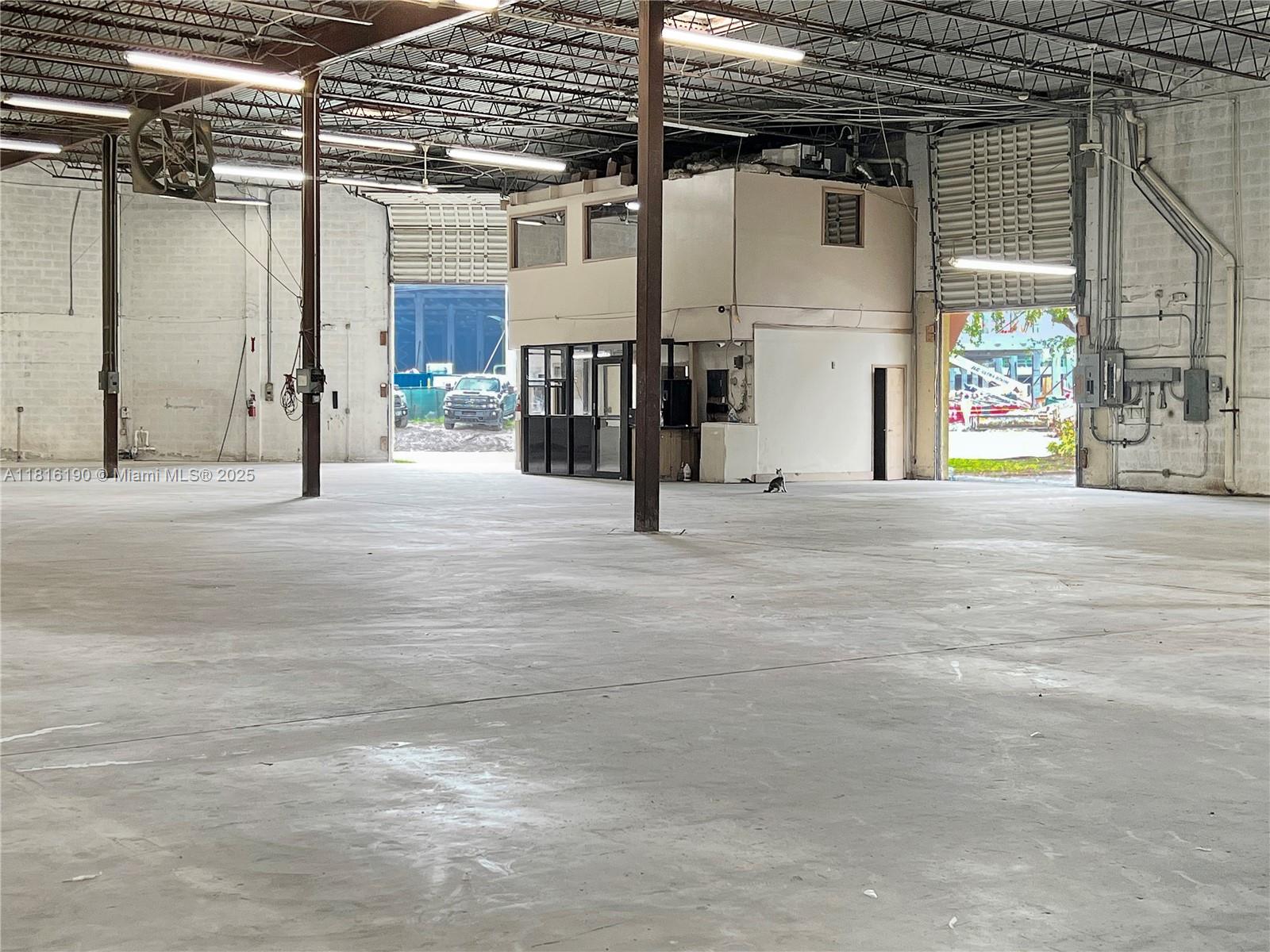 2300 NW 34th Ave