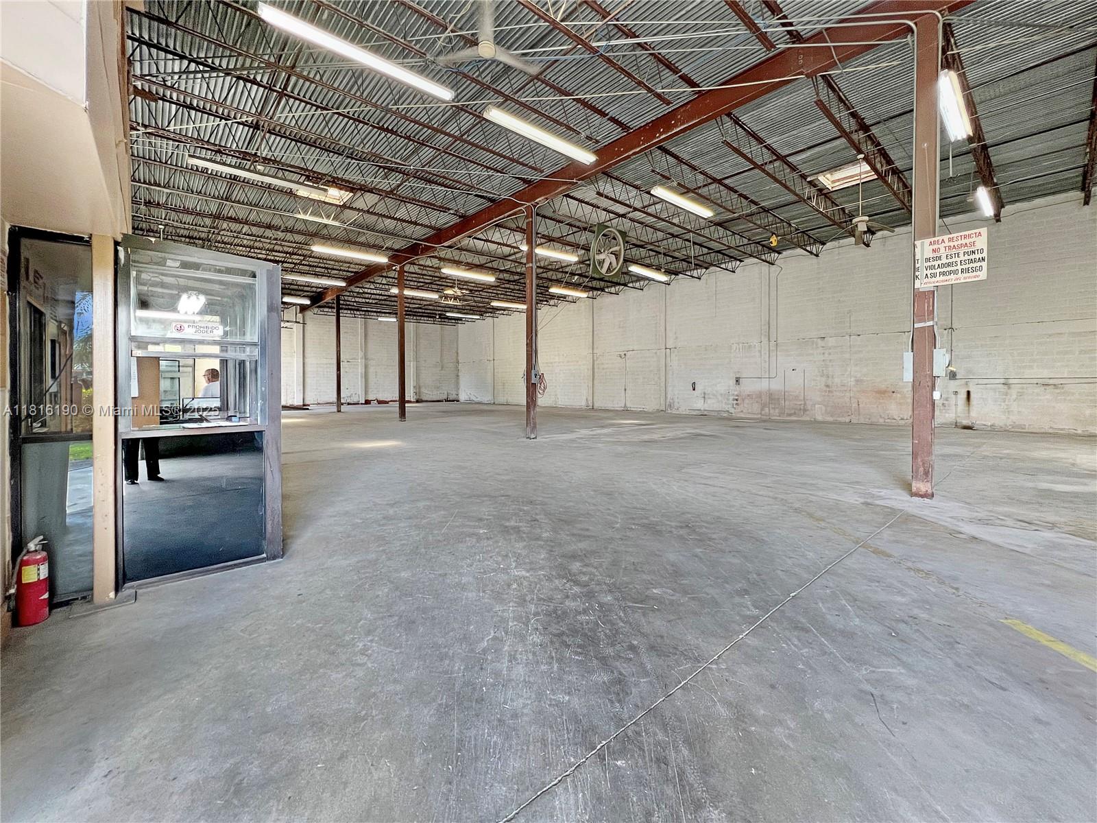 2300 NW 34th Ave