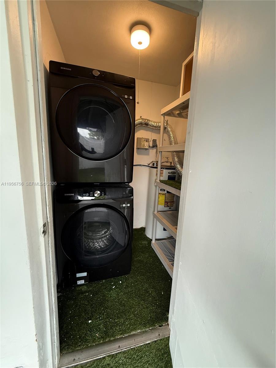 TAMARAC LAKES SOUTH - Residential