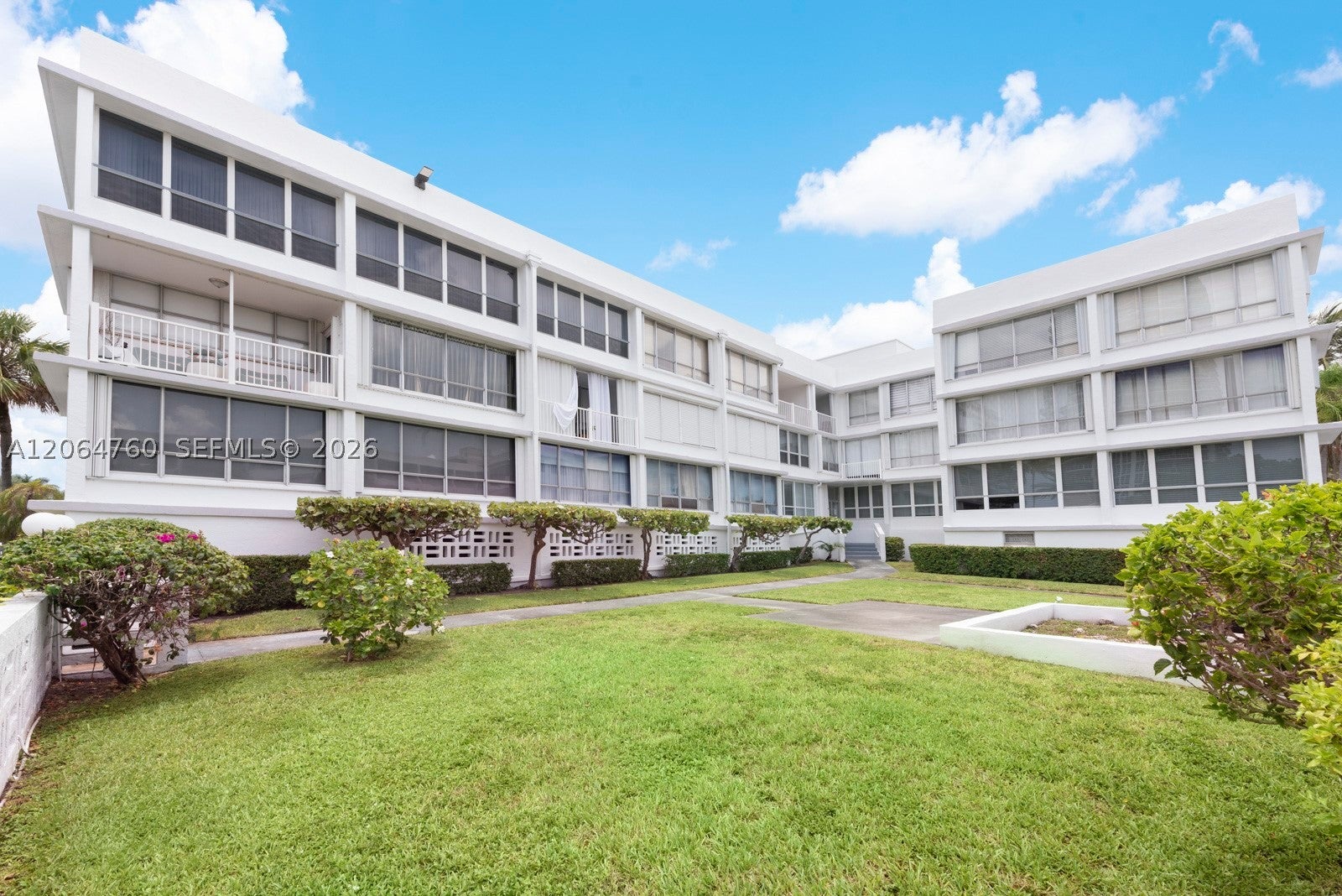 10230 Collins Ave 101