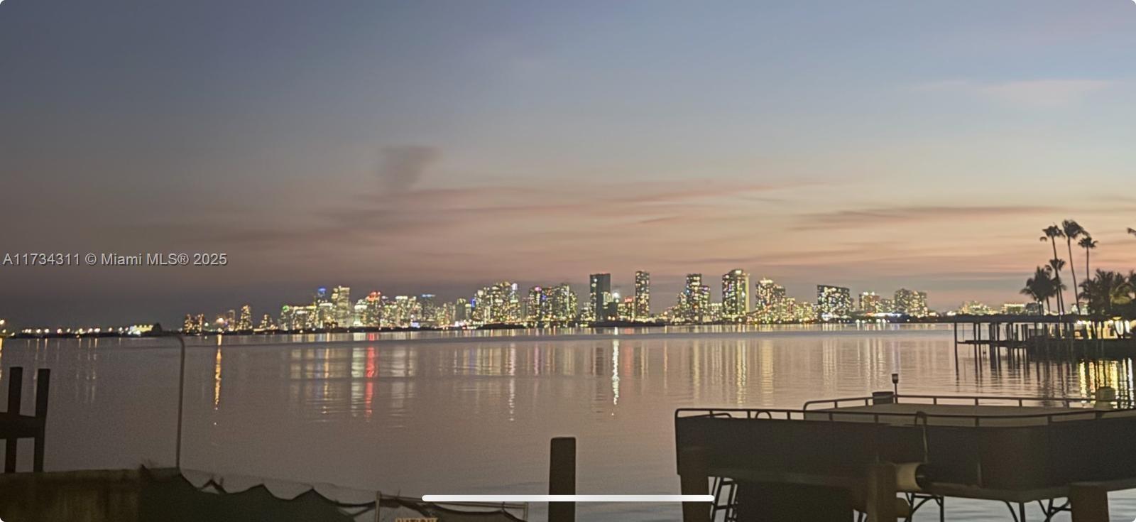 TREASURE ISLAND - Residential