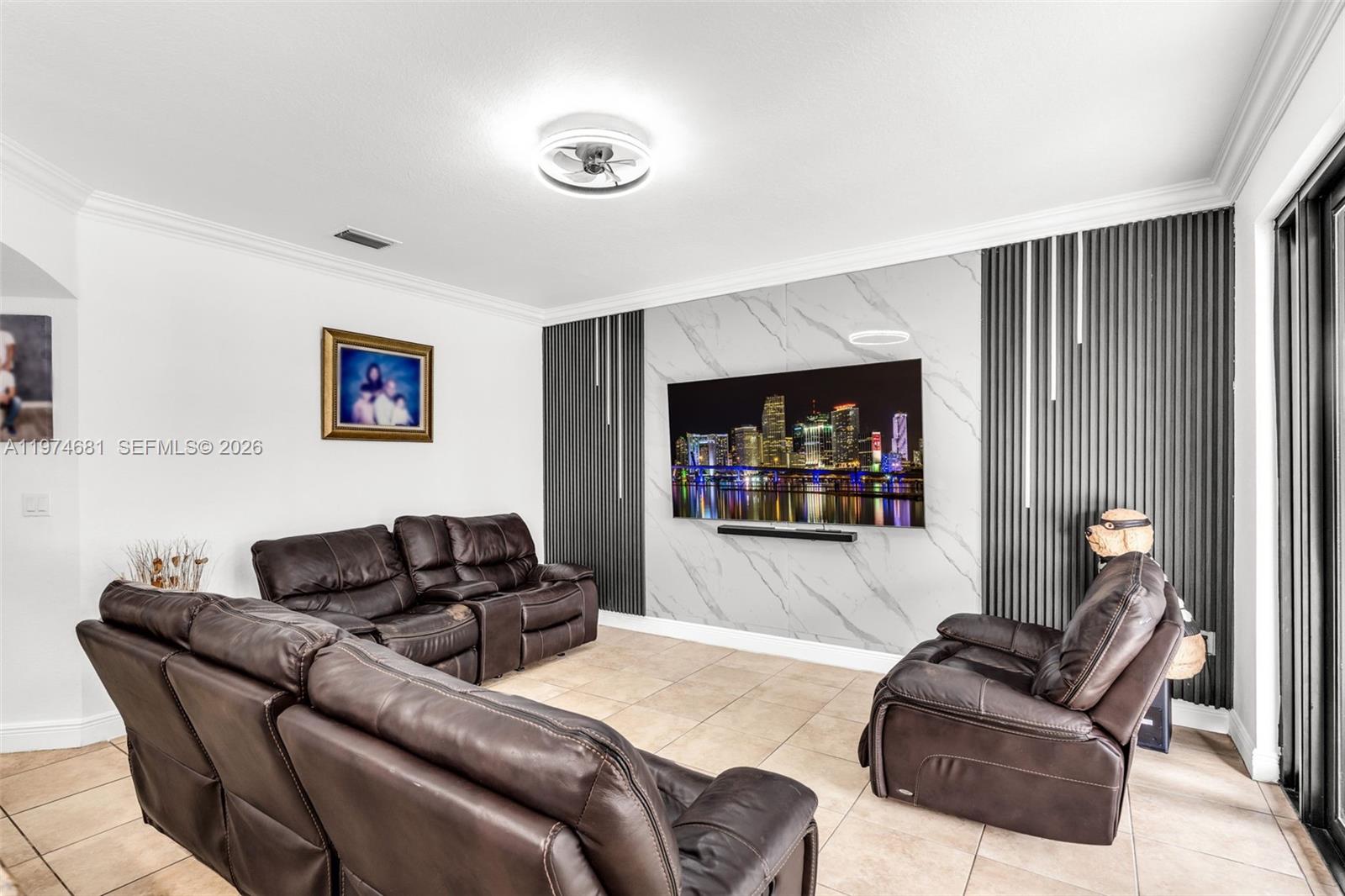 HOMESTAR LANDINGS - Residential