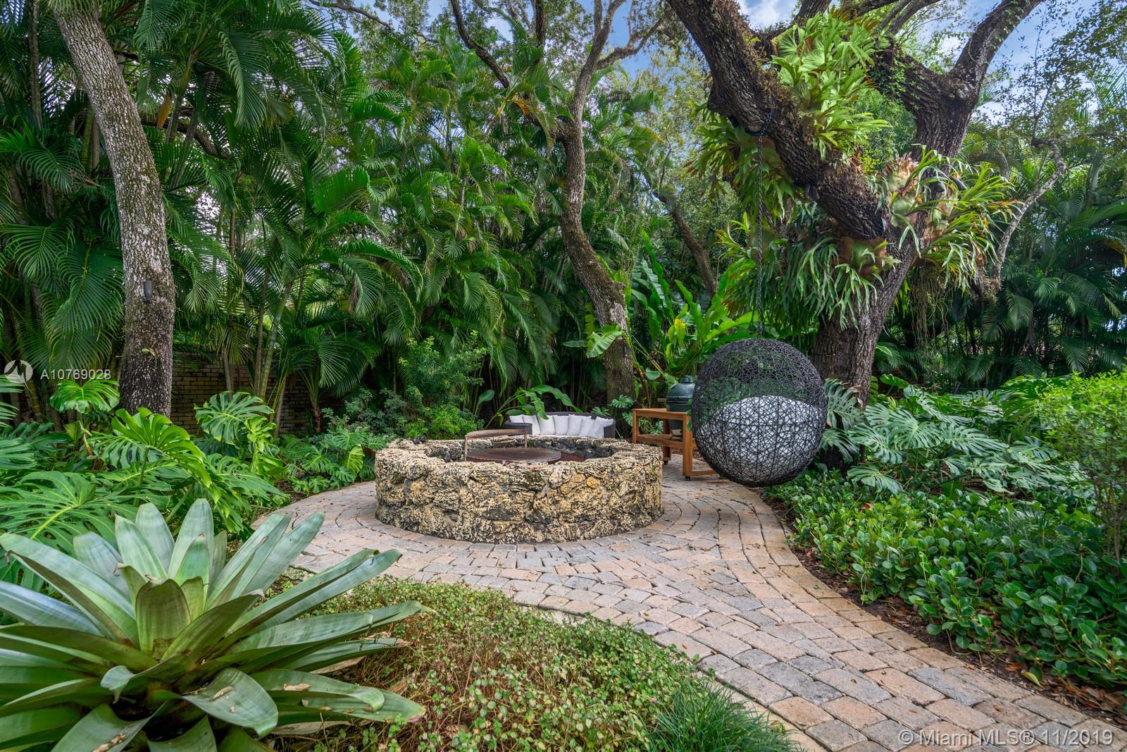 W T HARDEES SUB - Residential