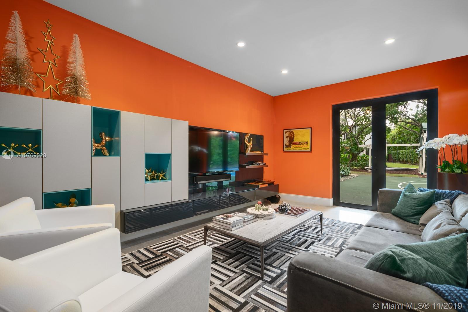 W T HARDEES SUB - Residential