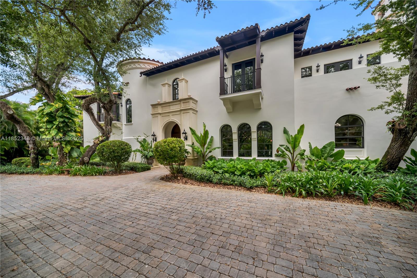 8301 SW 53rd Ave