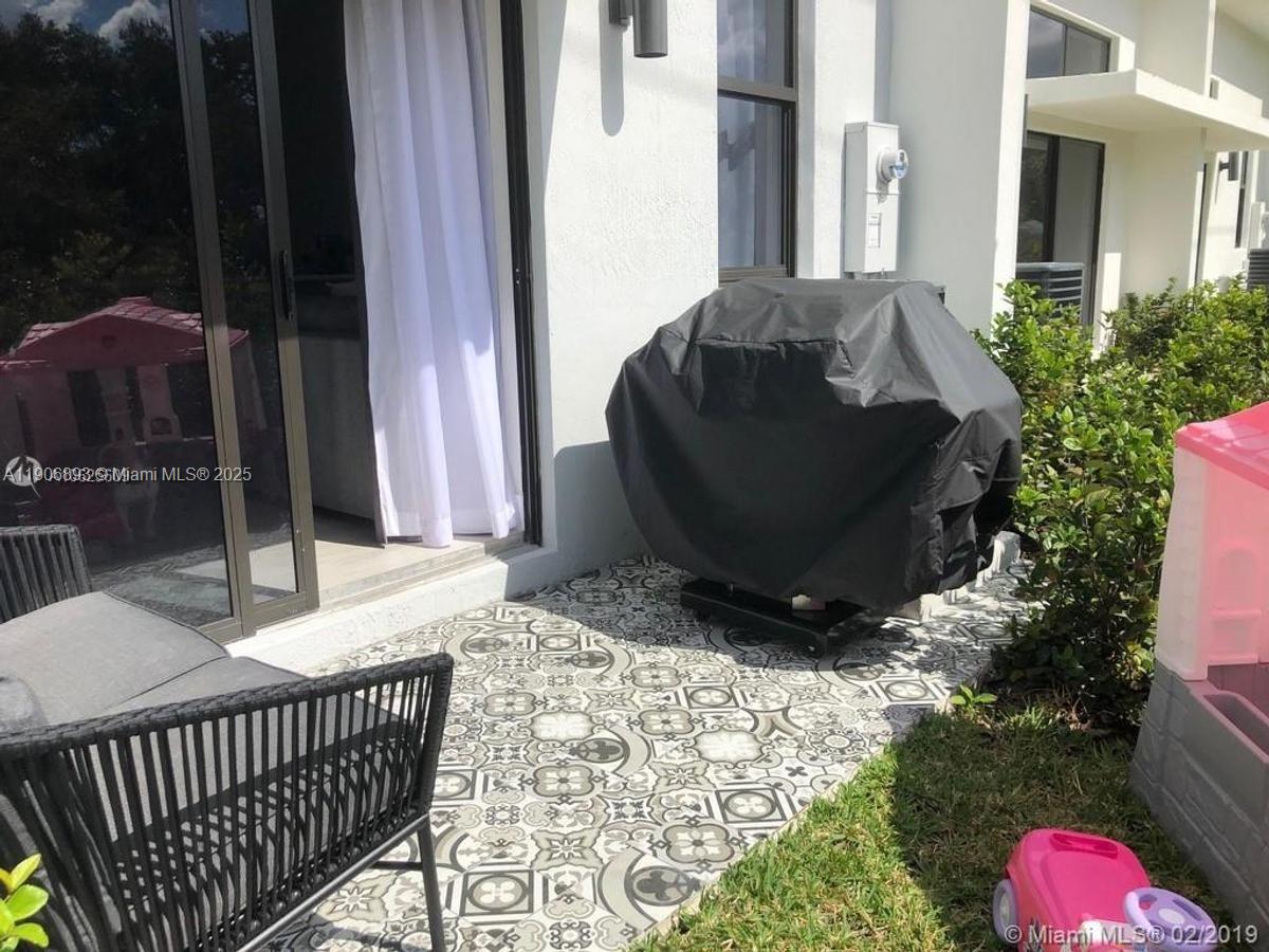 PLANTATION BUSINESS PARK - Residential