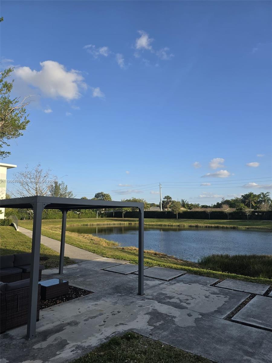 PLANTATION BUSINESS PARK - Residential