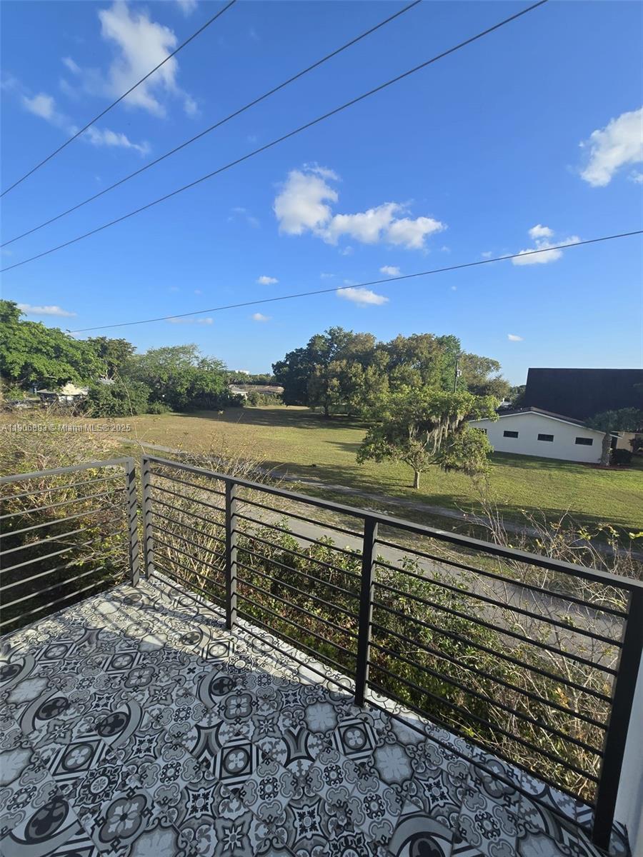 PLANTATION BUSINESS PARK - Residential